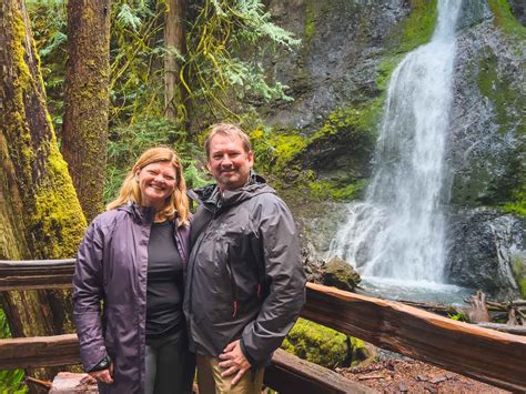 20 Best Places To Visit in April USA (2024) – YourBestTours