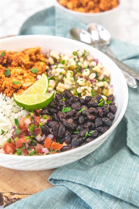 Chipotle Black Beans Recipe (Copycat) - Spice Up The Curry