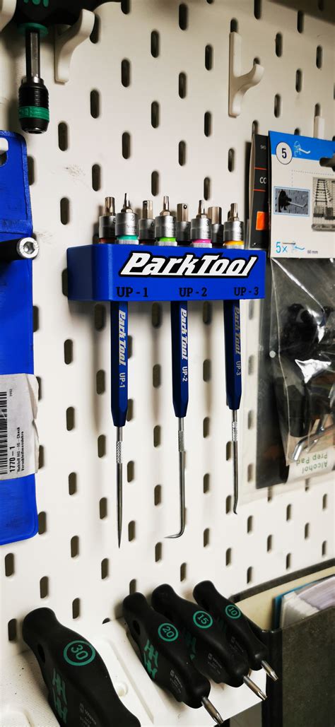 Ikea Skadis + Parktool Pickers + Wera Belt A2, 1/4 by Staubi | Download ...