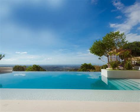 ULTRA WINDS MOUNTAIN RESORT (Baungon) - Hotel Reviews, Photos, Rate ...