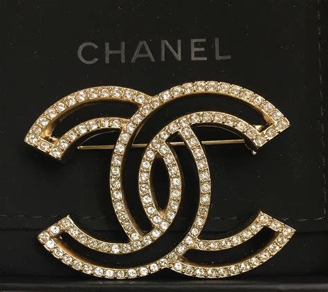 Sale > coco chanel brooch amazon > in stock