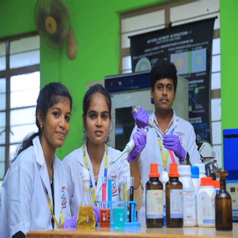 AVS College of Arts and Science