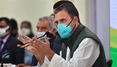 ‘Why Is Delhi Being Converted Into a Fortress’: Rahul Gandhi on Farmers ...