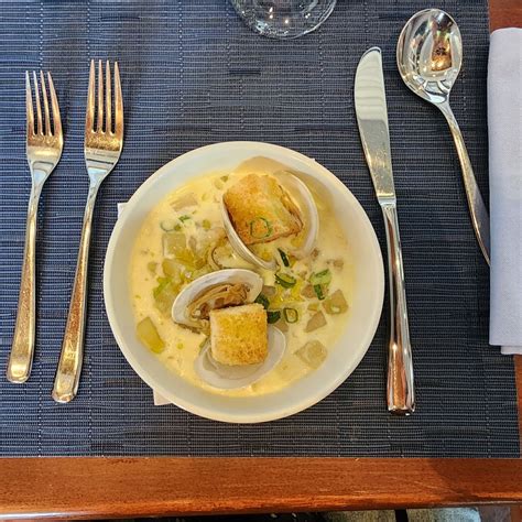 Boston Waterfront Dining: 18 Restaurants Offering Scenic Views and ...