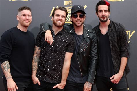 25 Best Emo Bands Of All Time - Hood MWR