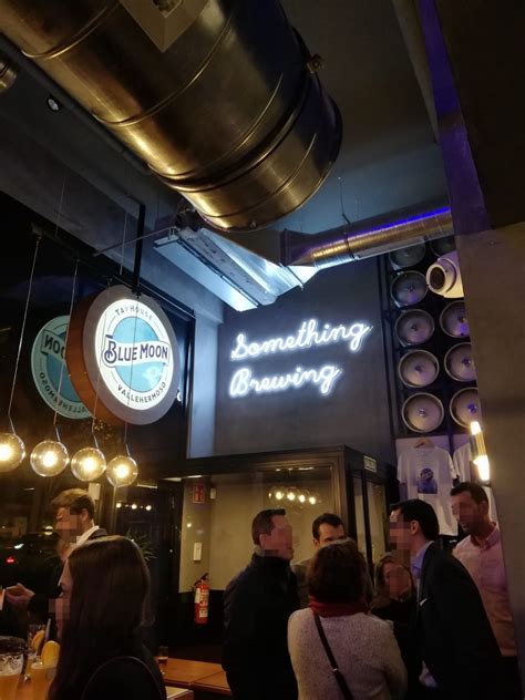 Blue Moon Taphouse Waterside