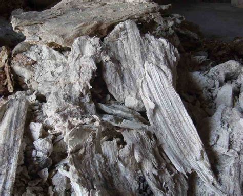 What is Sepiolite and Sepiolite Grinding Mill - Raymond mill, Raymond ...