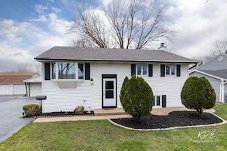 Woodridge, IL Homes for Sale & Real Estate - Homes.com