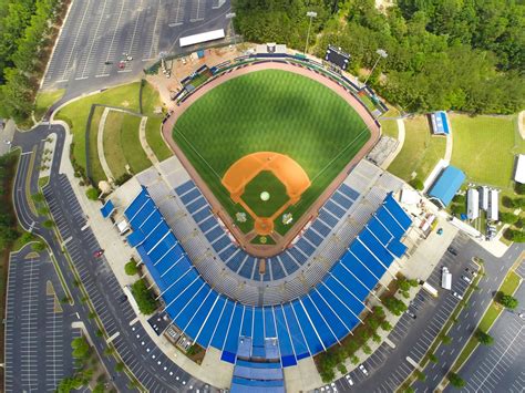 Travel Information | Hoover Met Complex