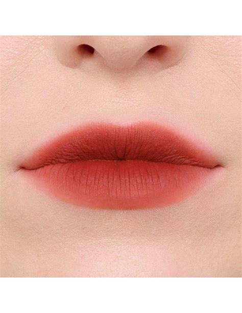 Soft Matte and Easy Liquid Lipstick • 8 Unbothered