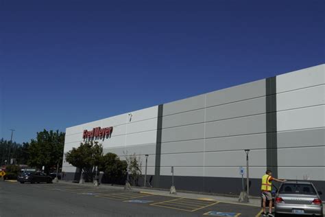 Fred Meyer Marysville - Armadillo Painting, LLC