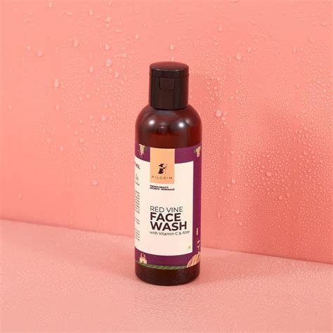 Pilgrim Red Vine Face Wash with Vitamin C & Aloe – GARGI SELECTION