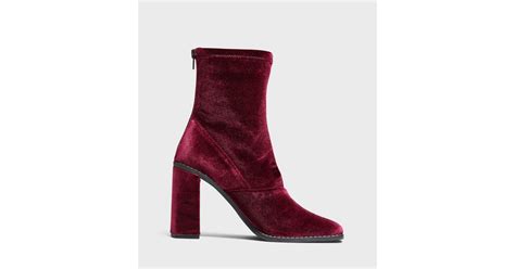 London Rebel Burgundy Velvet Block Heel Boots | New Look