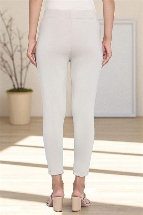 Buy Elleven Women's Tan Solid Mid Rise Tights in Calf Length Online for ...