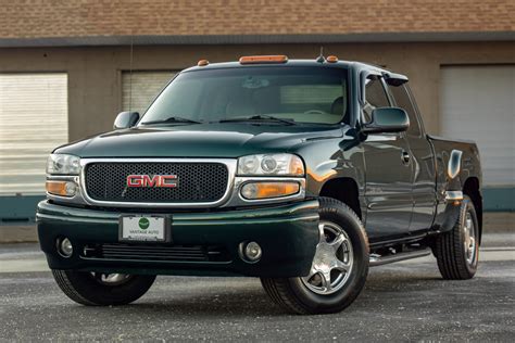 No Reserve: 2002 GMC Sierra 1500 Denali Extended Cab 4×4 Quadrasteer for sale on BaT Auctions ...