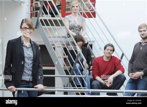 People Standing in Office 的图像结果