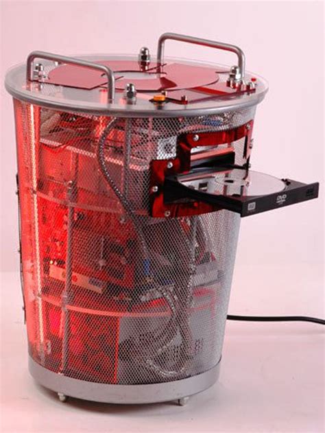 Computer Box Inside 的图像结果