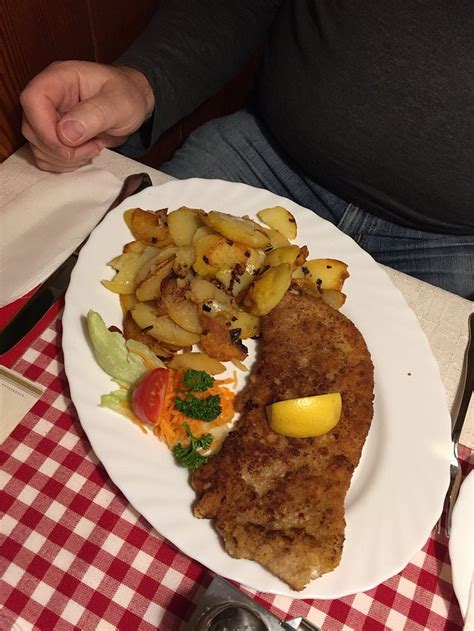 GASTHAUS & PENSION LINDENHOF (Steinbach-Hallenberg) - B&B Reviews ...