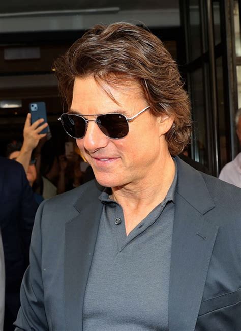 Tom Cruise accused of plastic surgery as Jonathan Ross mocks his changing looks: 'Got a ton of ...
