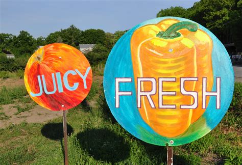 Shop Local Market Event Sign 的图像结果