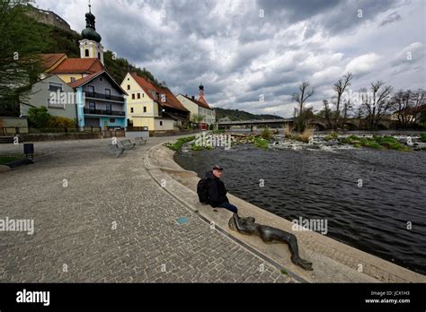 Die Naab ist ein linker und nördlicher Nebenfluss der Donau in der Oberpfalz in Ostbayern ...