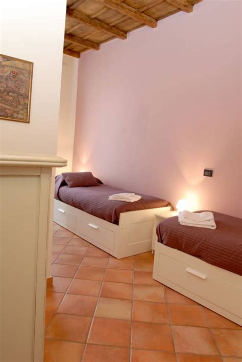 Charm and comfort in Roma's heart - Apartments for Rent in Rome, Lazio ...
