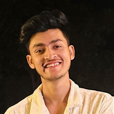 SARTHAK - History teacher in Bengaluru - ₹500/h