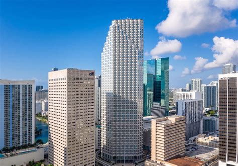 Southeast Financial Center, 200 South Biscayne Boulevard, Miami, FL, 33131