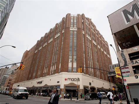 Macy's to make over outdated downtown Brooklyn store on Fulton Street ...