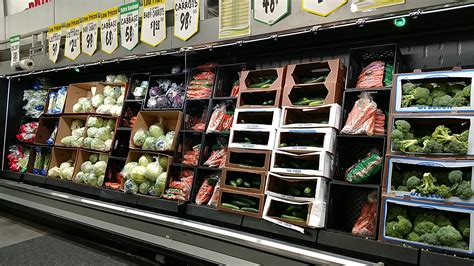 WINCO FOODS - 3100 Pacific Blvd SE, Albany OR - Hours, Directions ...