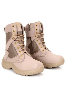 Hiking Boots Men - Buy Hiking Boots Men online at Best Prices in India ...