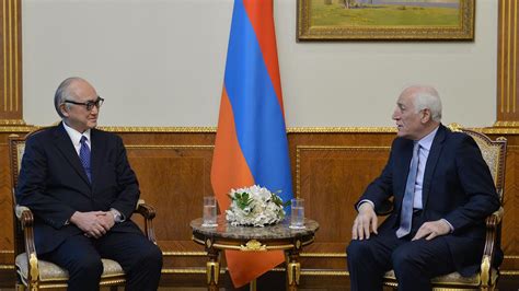 Президент Армении принял посла Японии в день рождения императора ...
