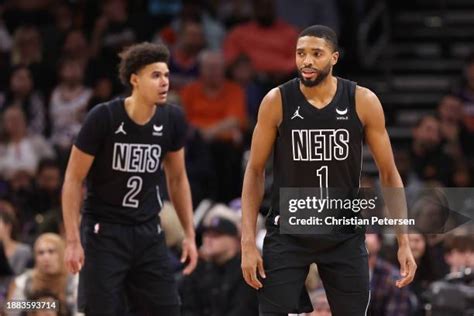 270 Mikal Johnson Stock Photos, High-Res Pictures, and Images - Getty ...