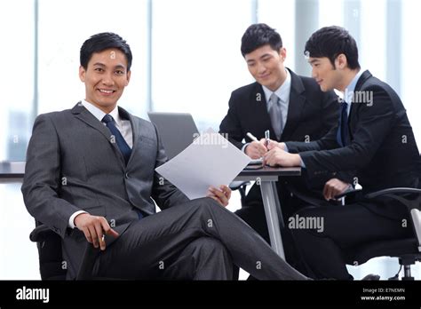 Business People Portrait 的图像结果