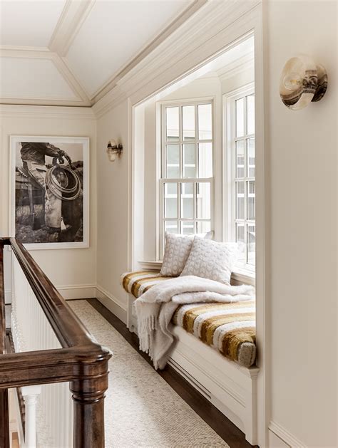 Những small living room with bay window decorating ideas để tối ưu ...