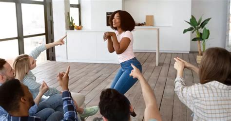 Fun Activity at Work 的图像结果