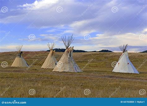 Tipi, American Indian Tents In Capitol Reef National Park Editorial ...