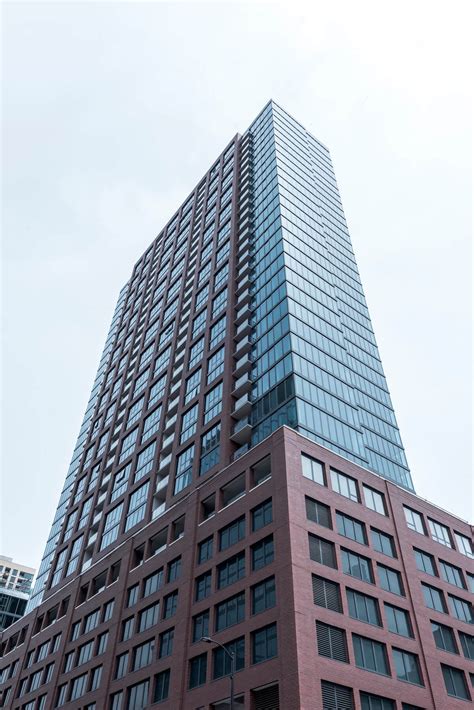 Chicago Luxury Apartments for Rent | Gallery on Wells