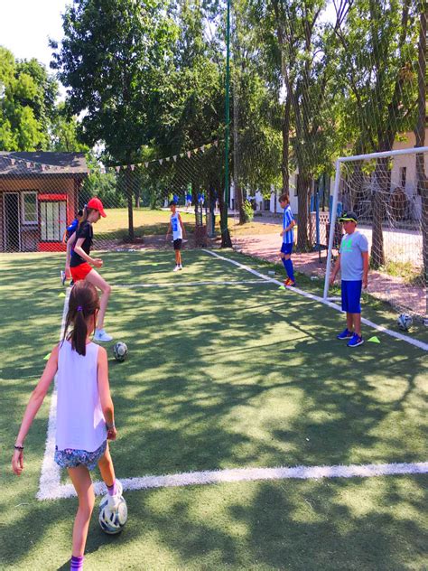 Champion Camp ~ Galerie imagini