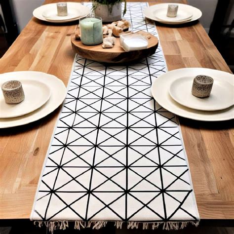 Homemade Table Runner Ideas Sports Theme 的图像结果