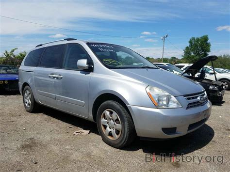 Report KNDMG4C38A6324287 KIA SEDONA 2010 SILVER GAS - price and damage history
