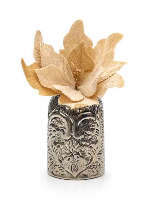 Vases & Flowers – Wraparts