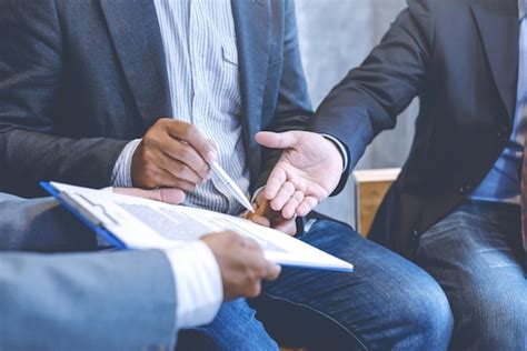 Good Work Meeting Photo 的图像结果