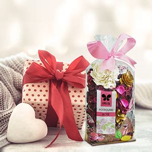 IRIS, Home Fragrance -Rose Potpourri - Floral Rose Scent - Fine-Living ...