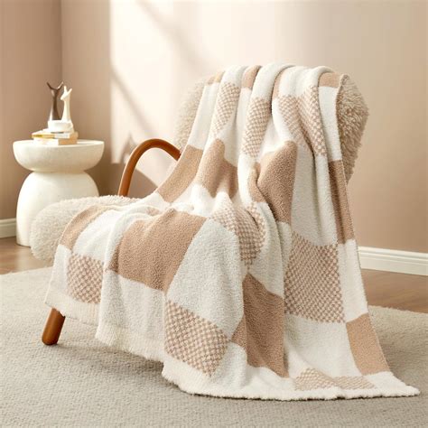 Amazon.com: Snuggle Sac Checkered Blanket, Beige Throw Blanket for ...