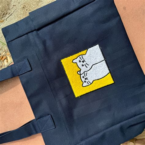 Twinny Cat Tufted Tote Bag 🐈 – TSANTA