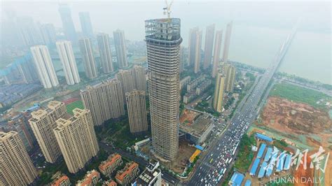 241米！长沙河西最高建筑主体完工 - 资讯 - 新湖南
