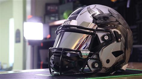 Custom Football Helmets – Green Gridiron, Inc.