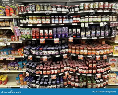 Food Lion Grocery Store Interior Jelly Section Round Shelves Editorial Photography - Image of ...