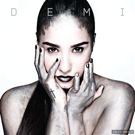 Review Album Demi Lovato - DEMI | Someday In London